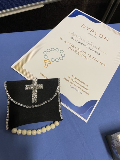 Szkolny konkurs na etui na różaniec