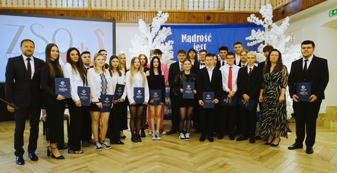 Zakończenie roku szkolnego klasy czwartej liceum