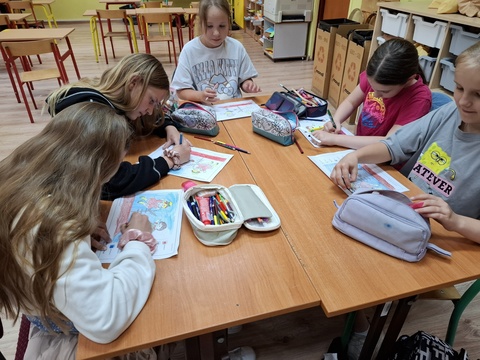 Z robotami uczymy się i bawimy